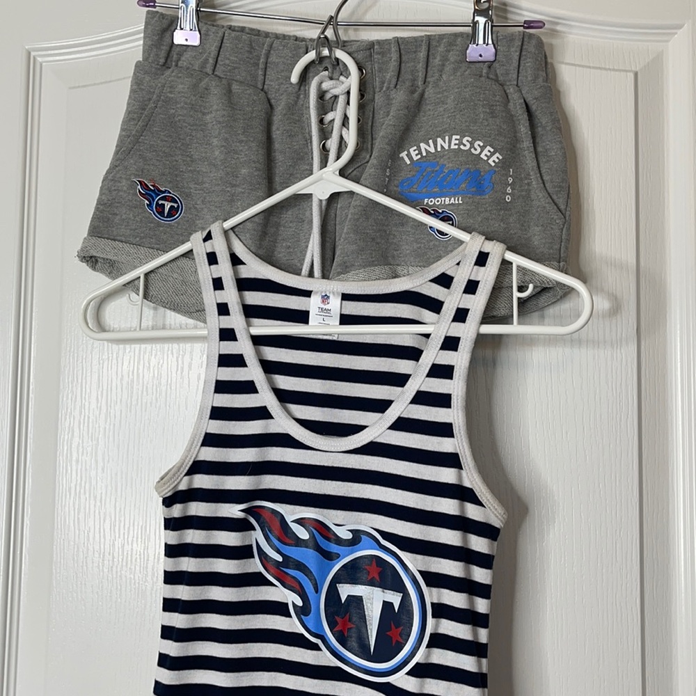 NFL Tennessee Titans Sweat Shorts and Tank Top